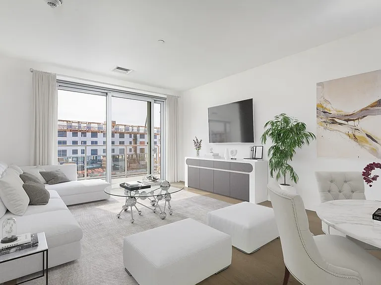 65 Lewis St #305 — Photo 1