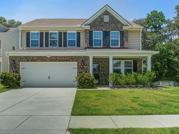 1330 Berry Grove Dr, Summerville, SC 29485