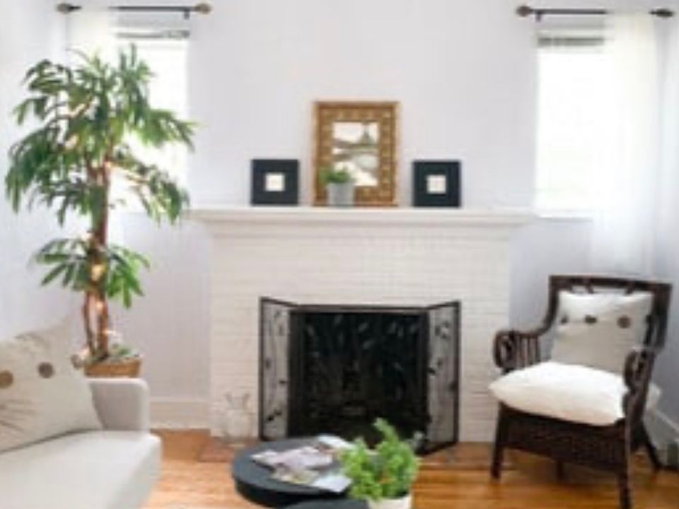 1st image of 434 NE 7th Ave APT 4
