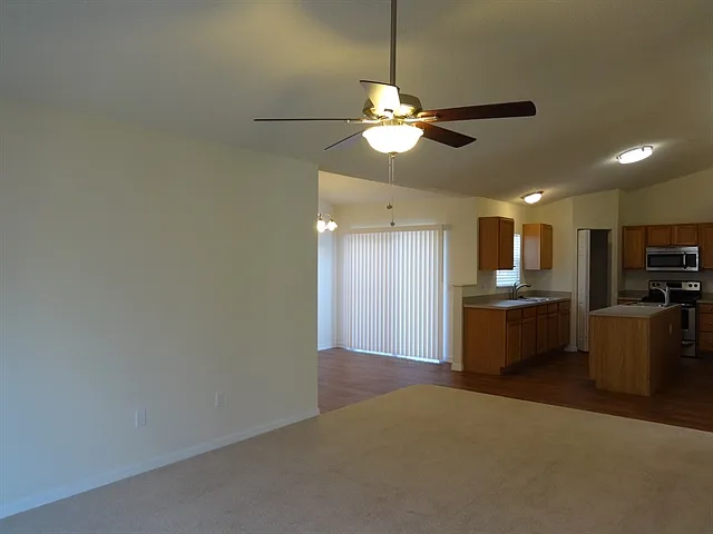 1613 SW Carillo Ave — Photo 8