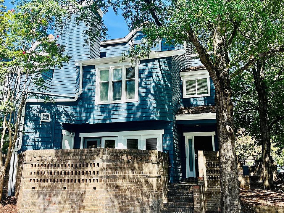 1st image of 423 W 8th St APT 73