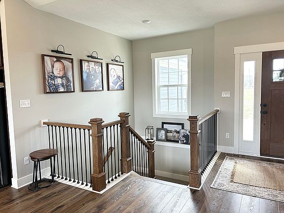 5th image of 22940 Necole Rd