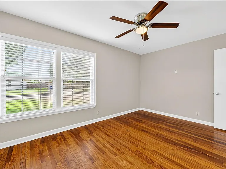 929 Ashland Dr — Photo 26