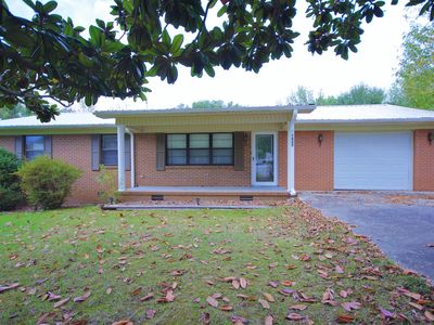 1605 Woodmont St SW, Hartselle, AL, 35640