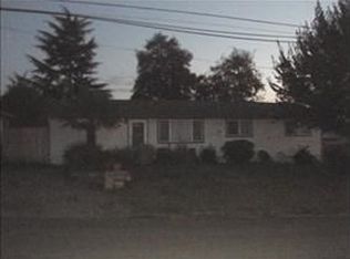 2215 SW 332nd St, Federal Way, WA 98023