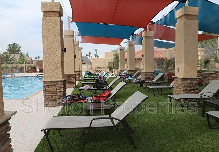 9418 W Tonto Ln — Photo 24