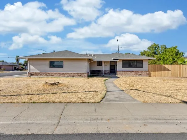 7301 Nomad Way, Sacramento, CA 95828