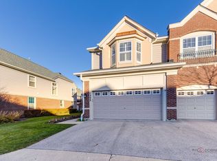 1399 Pinehurst Dr, Vernon Hills, IL 60061