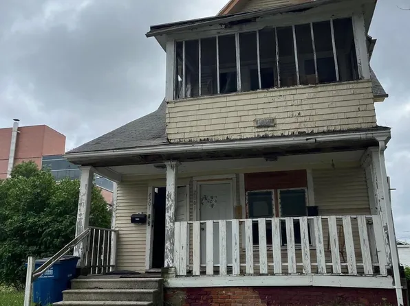 2501 Walnut St, Toledo, OH 43608