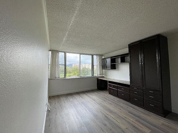 4th image of 5122 Likini St APT 501