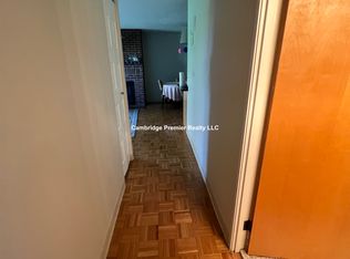1580 Massachusetts Ave APT 2D, Cambridge, MA 02138