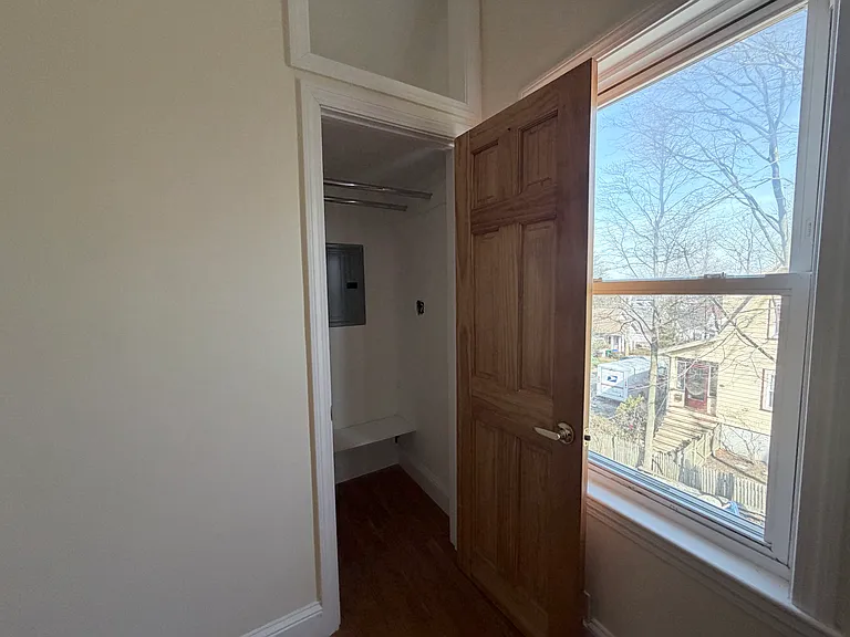 30 Hume Ave #3 — Photo 10