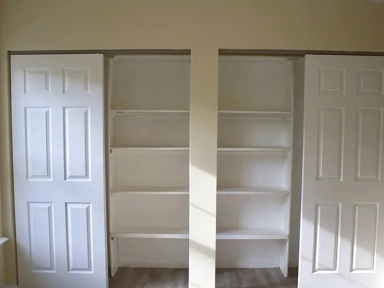 6806 Avalon Isle Way — Photo 10