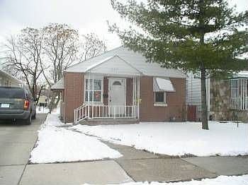 1st image of 1277 Applewood Ave