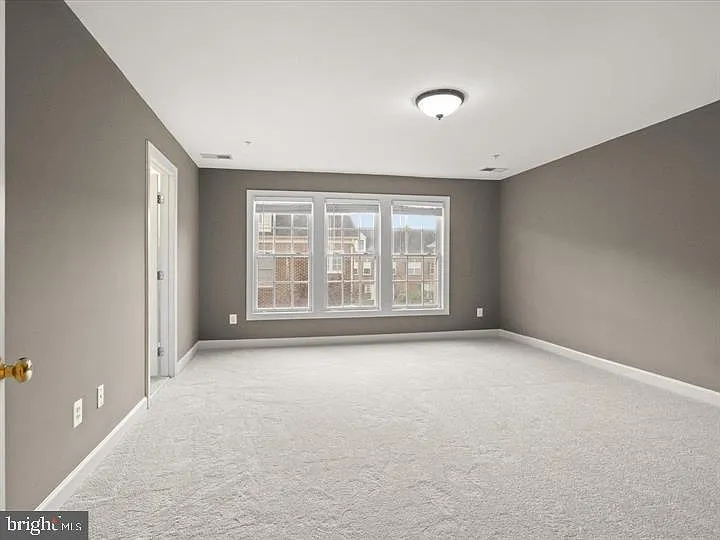 7980 Vigne Ct — Photo 15