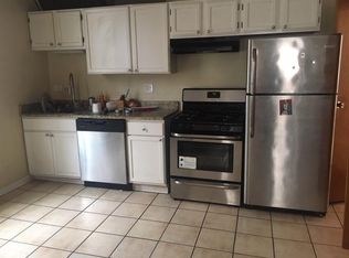 1935 S Racine Ave APT 2F, Chicago, IL 60608