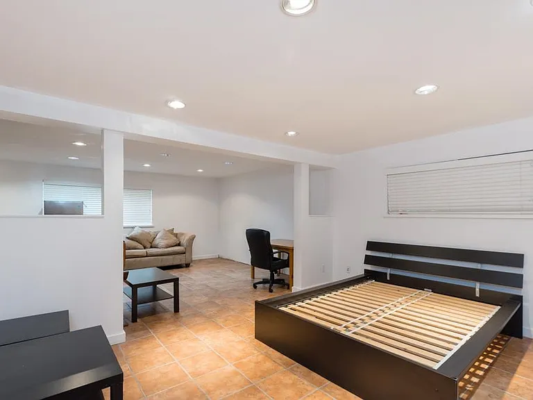 5140 Sperling Ave — Photo 28