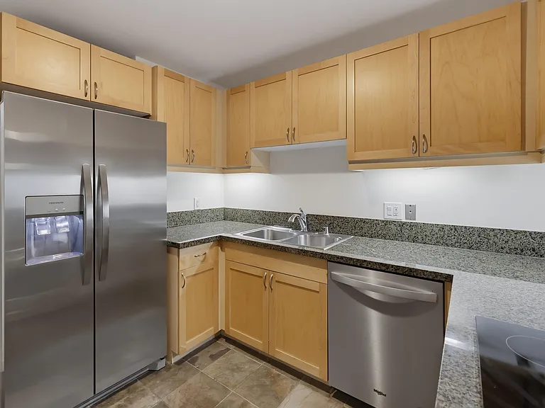 1150 J St #513 — Photo 13