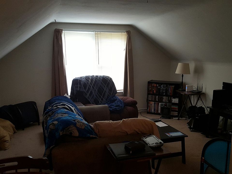 1st image of 1840 W 52nd St