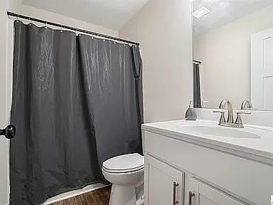 452 Glenview Dr — Photo 22