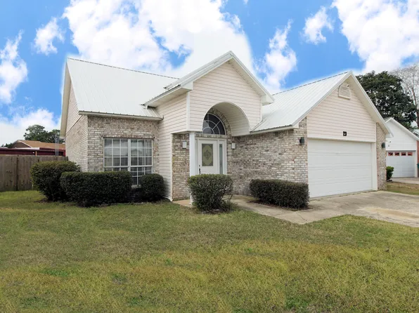 23 Ruby Cir, Mary Esther, FL 32569