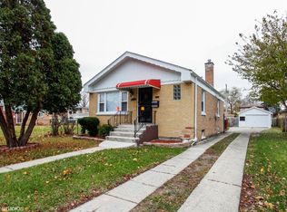 2043 S 16th Ave, Broadview, IL 60155