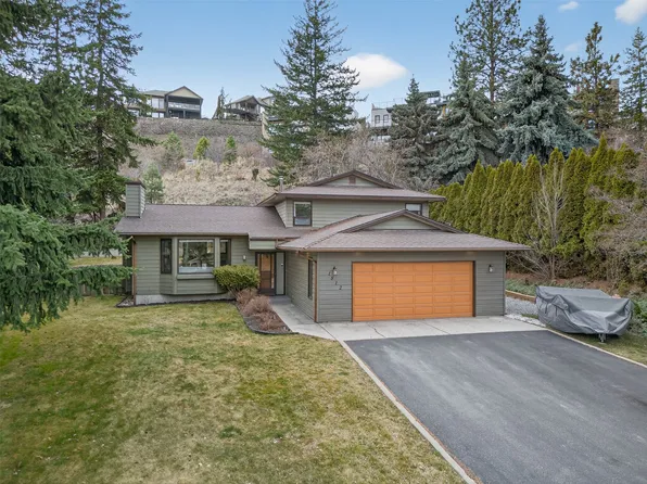1812 Olympus Way, West Kelowna, BC V1Z 3H9