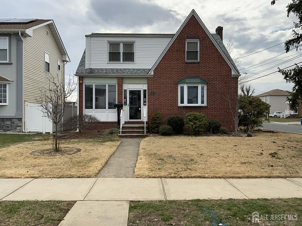 1st image of 151 Carteret Ave