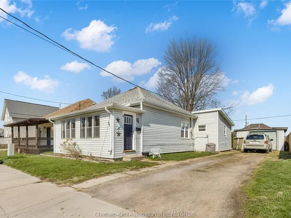 23 Degge St, Chatham Kent, ON N7M 4X3
