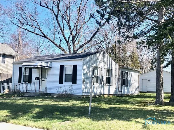 540 N Church St, Oak Harbor, OH 43449
