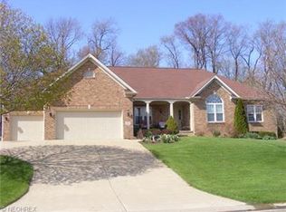 2537 Chadwell Cir NW, North Canton, OH 44720