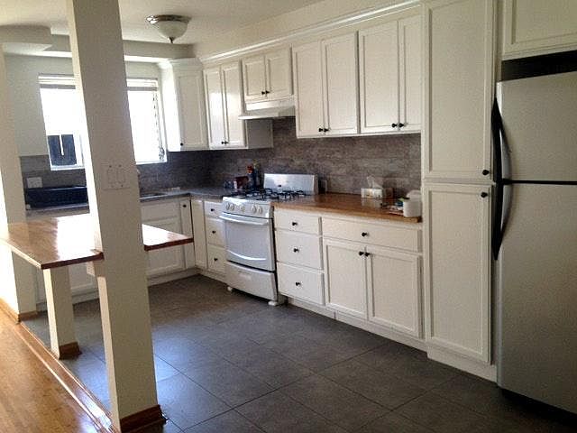 1st image of 1046 N Ogden Dr APT 9