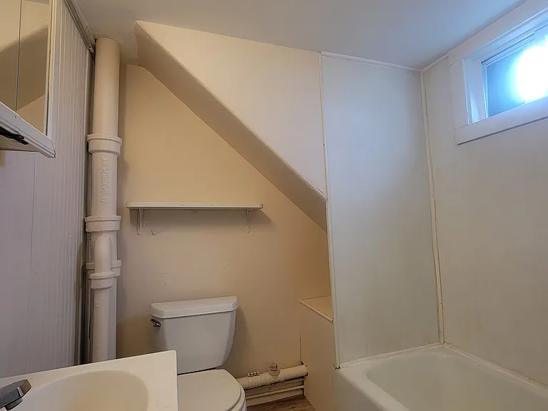 47R E Walnut St #3 — Photo 5