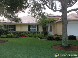 135 W Lee Rd, Delray Beach, FL 33445