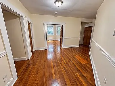 360 Riverway #11