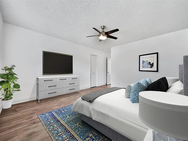 9411 Roos Rd — Photo 25