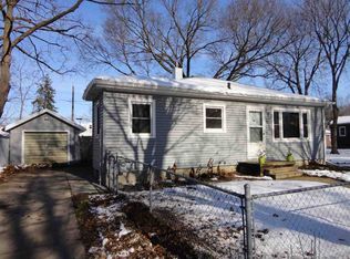 812 Newton St, Waterloo, IA 50703
