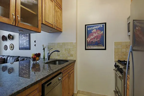 Rented by Corcoran | media 7