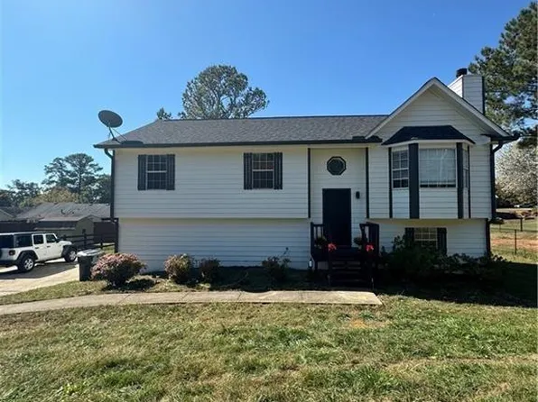 2911 Highpoint Rd, Snellville, GA 30078
