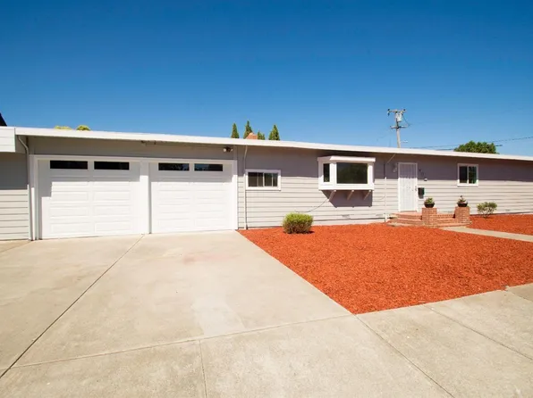 701 Corlano Avenue, Santa Rosa, CA 95404