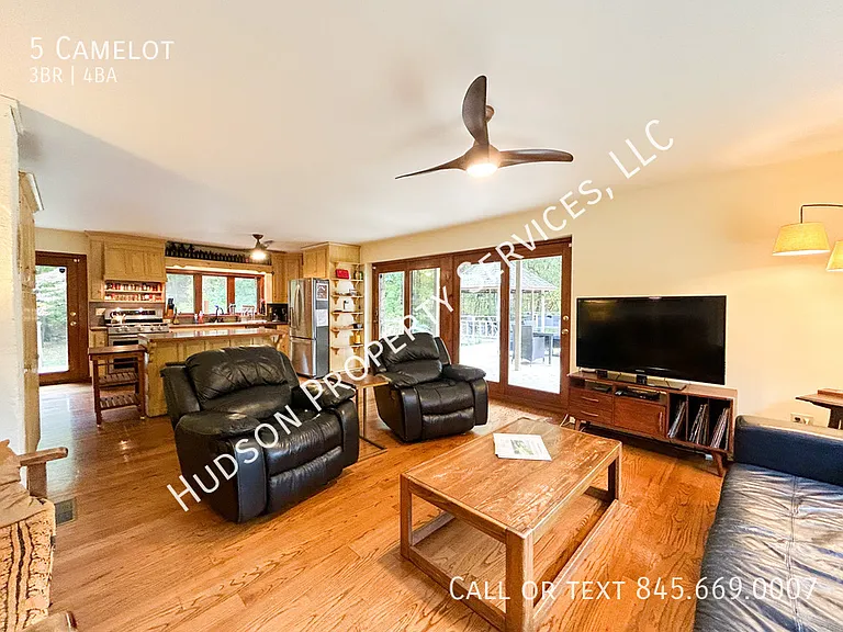 5 Camelot — Photo 5