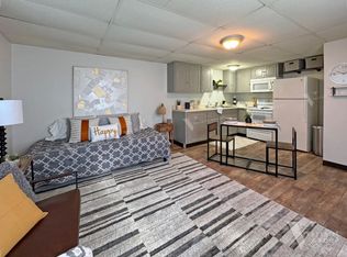 2323 E Cherry St #B, Springfield, MO 65802