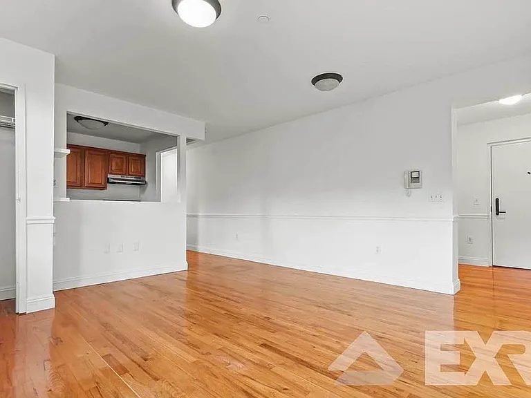 260 Water St #1C — Photo 3