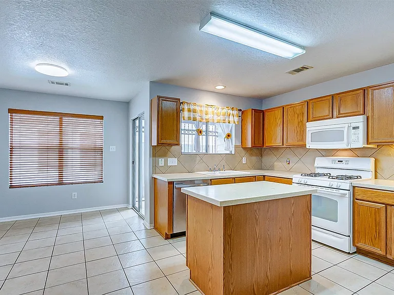3238 Clipper Winds Way — Photo 5