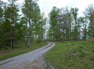 111 Colson Hollow Rd, Charlotte, TN 37036