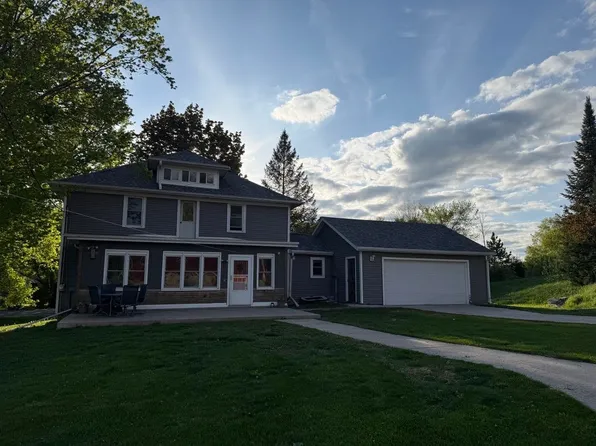 N2089 Double D Rd, Campbellsport, WI 53010