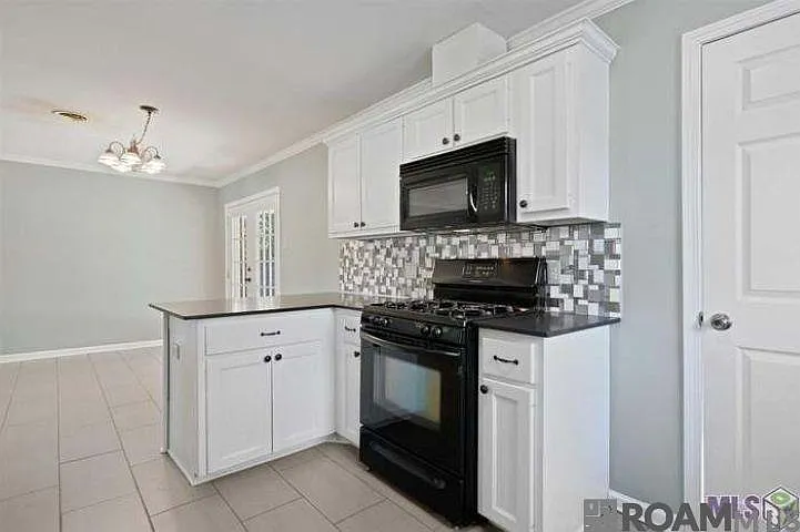 11034 Old Hammond Hwy — Photo 4