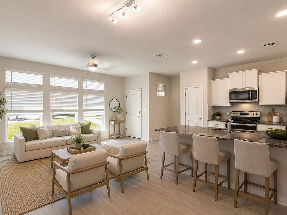 1st image of 605 W South St #321