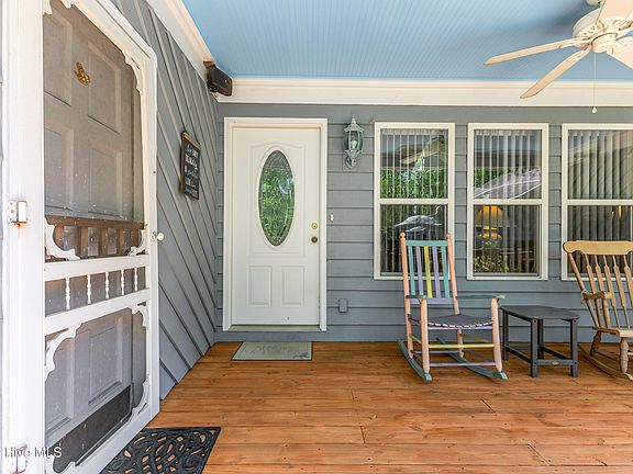 3rd image of 2903 E Oak Island Drive