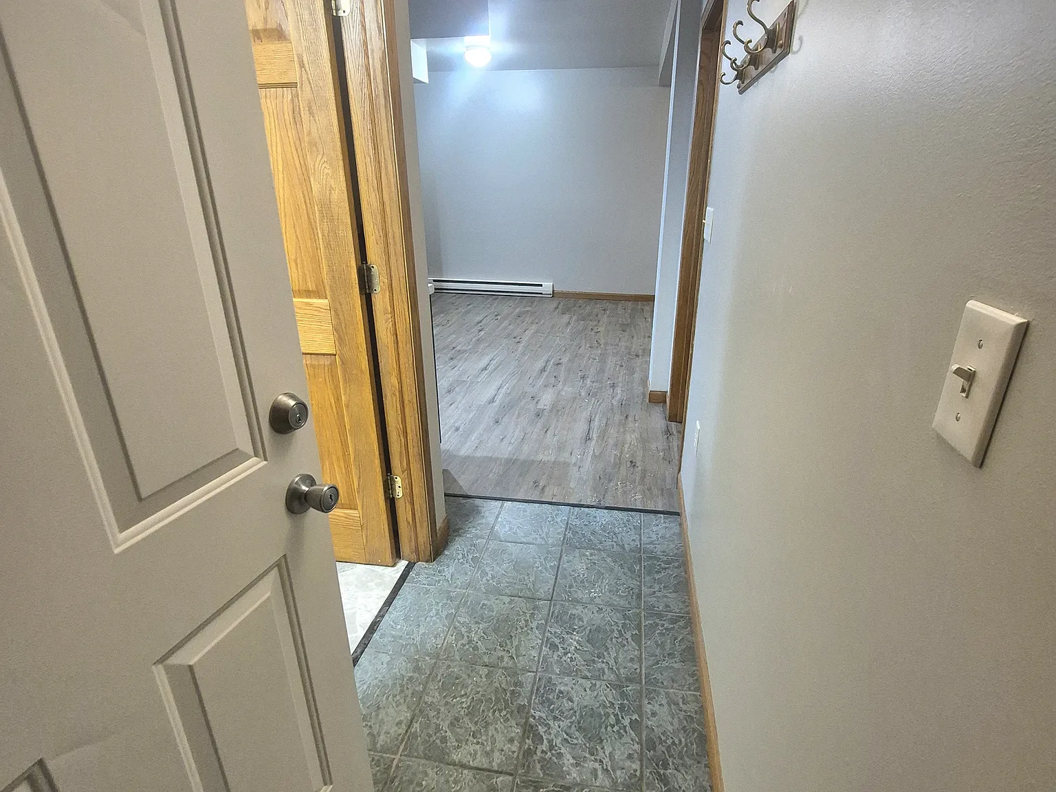 1 bed, 650 sqft, $925 — Photo 2